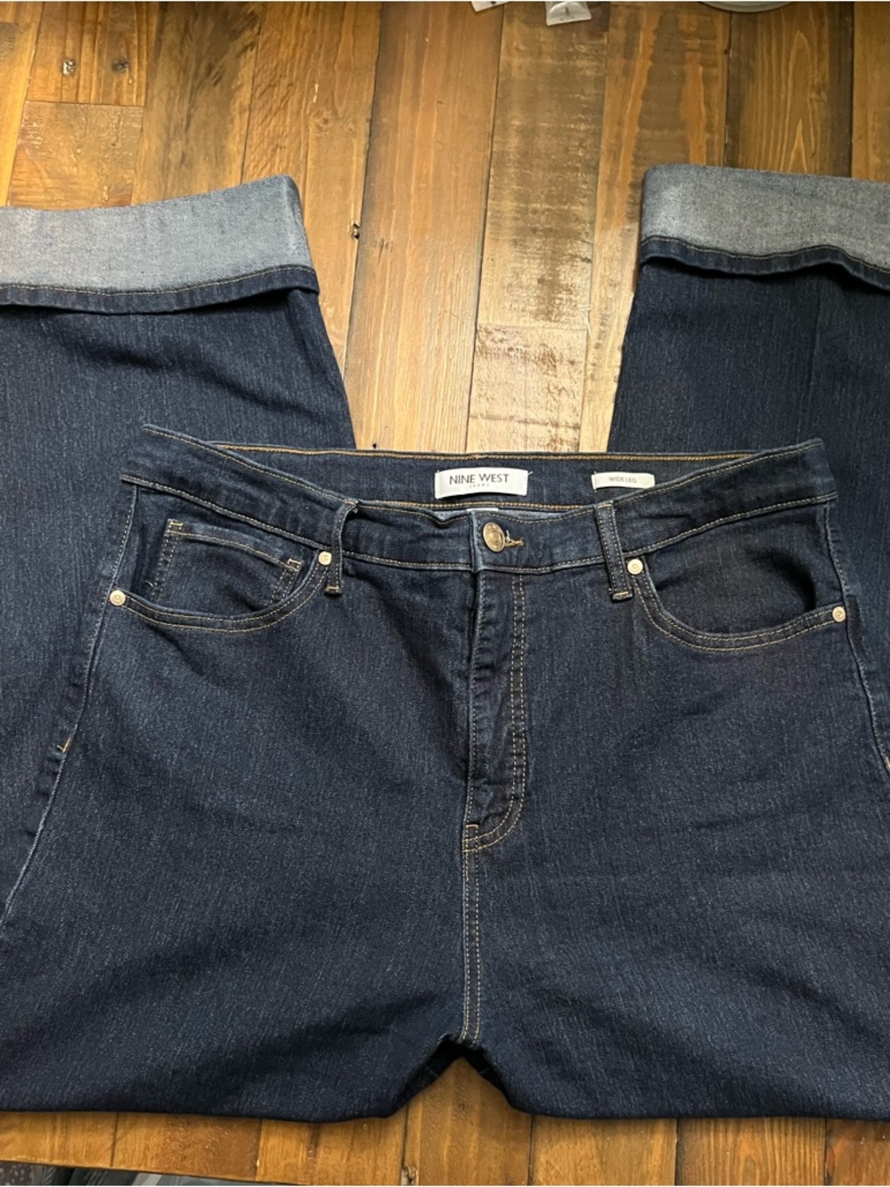 Nine West Wide Leg Jeans Women Size 16 Dark Wash Cuffed Hem Denim - Picture 5 of 5